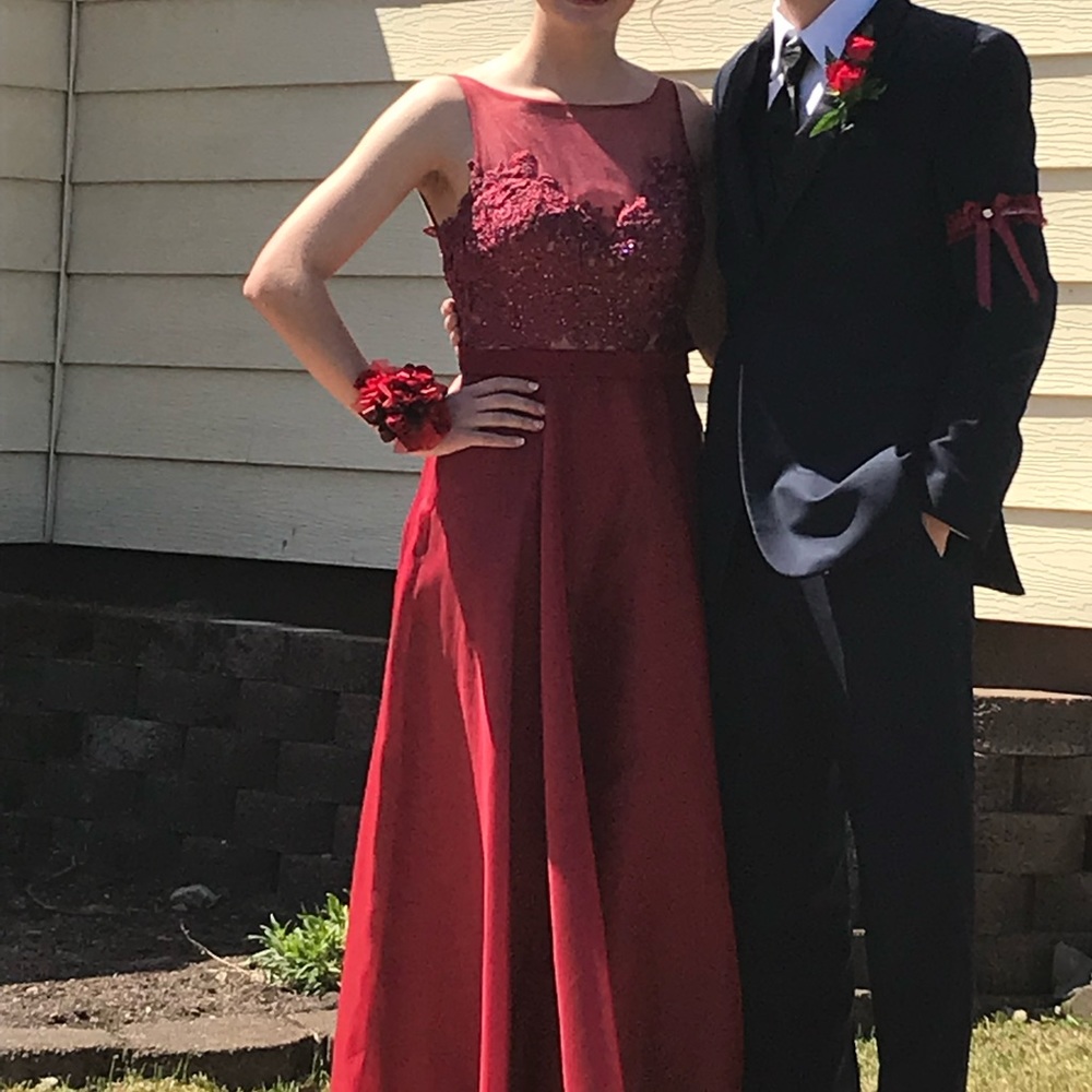 Prom Dress - Picture 3 of 3
